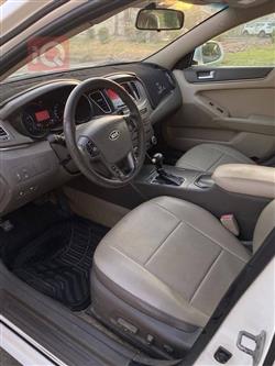 كيا كادينزا